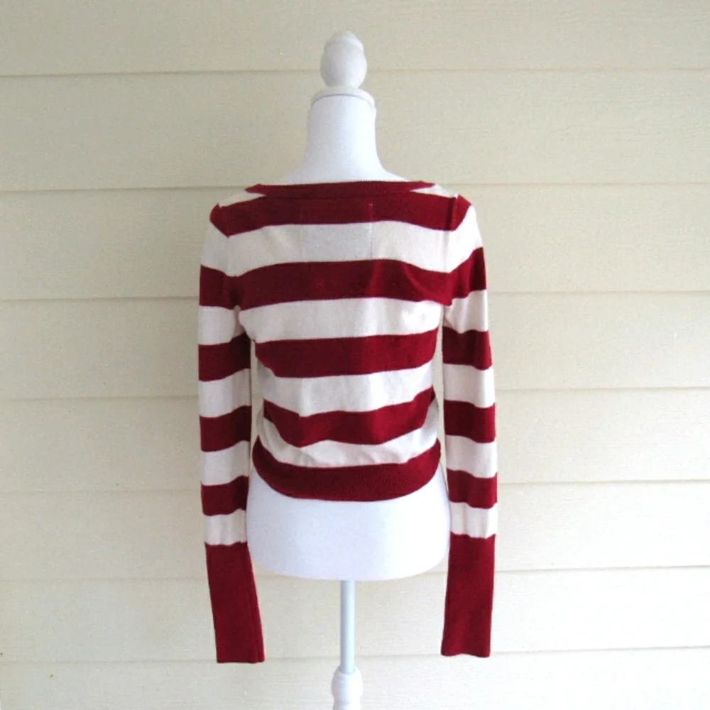 Hollister cropped cardigan - Picture 2 of 2